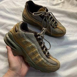 Nike Vintage Air Max Shoes